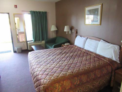 Hotel Royal Inn - Jonesboro