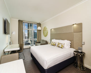Hotel Clarion Suites Gateway