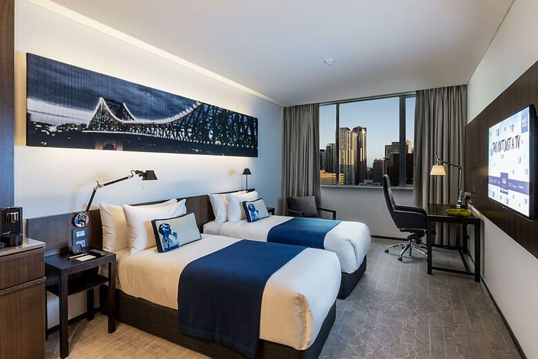 Hotel Chifley At Lennons