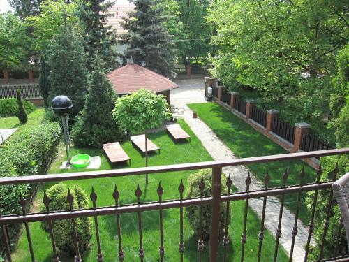 Apartamento Zr�nyi H�z