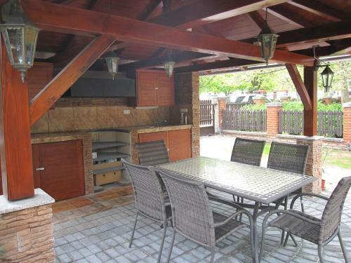Apartamento Zr�nyi H�z