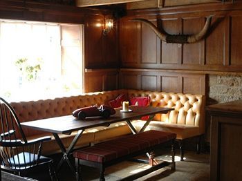 Posada The White Horse Inn
