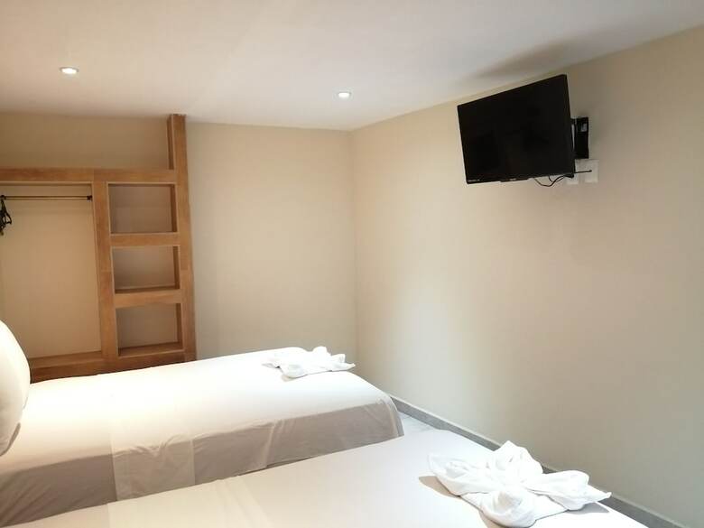 Hotel Ashly