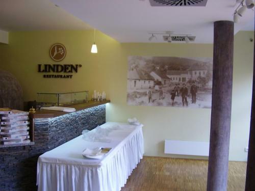 Hostal Linden Restaurant And Pension