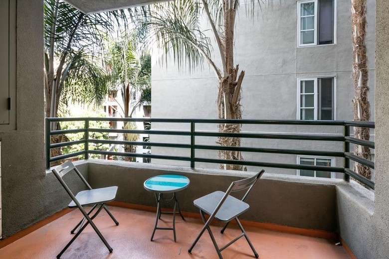 Apartamento Furnished Suites In Corporate
