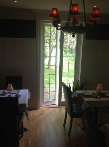 Bed & Breakfast Torpet Mon