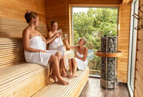 Treetop Spa Hangout & Hotel