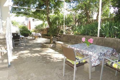Apartments Lidija