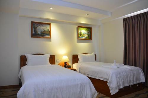 City Star Hotel