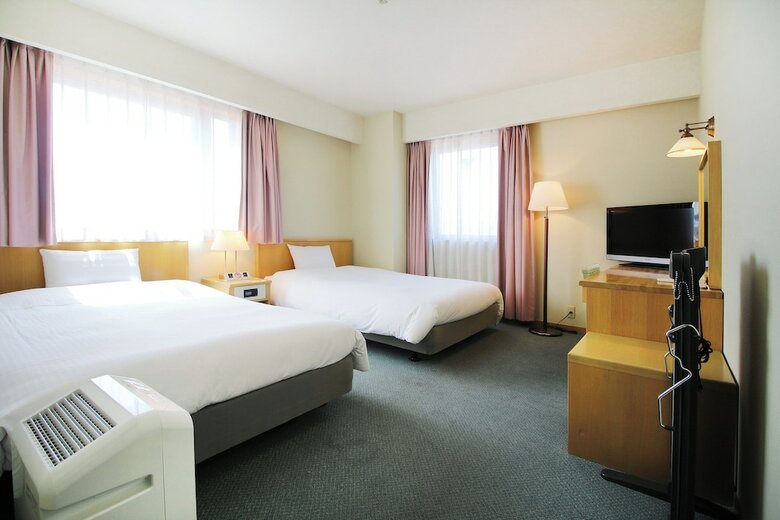 Island Hotel