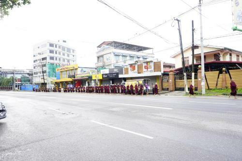 Pleasant View Hotel