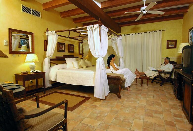 Hotel Royalton Hicacos Adults Only +18