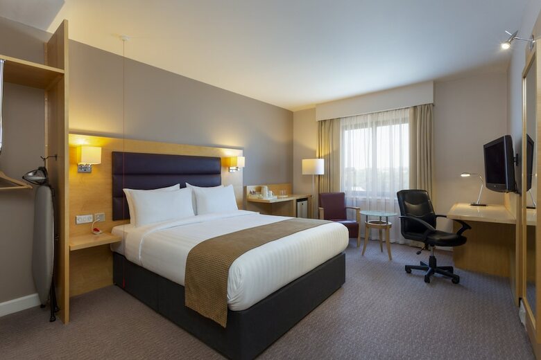 Hotel Holiday Inn London Brentford Lock