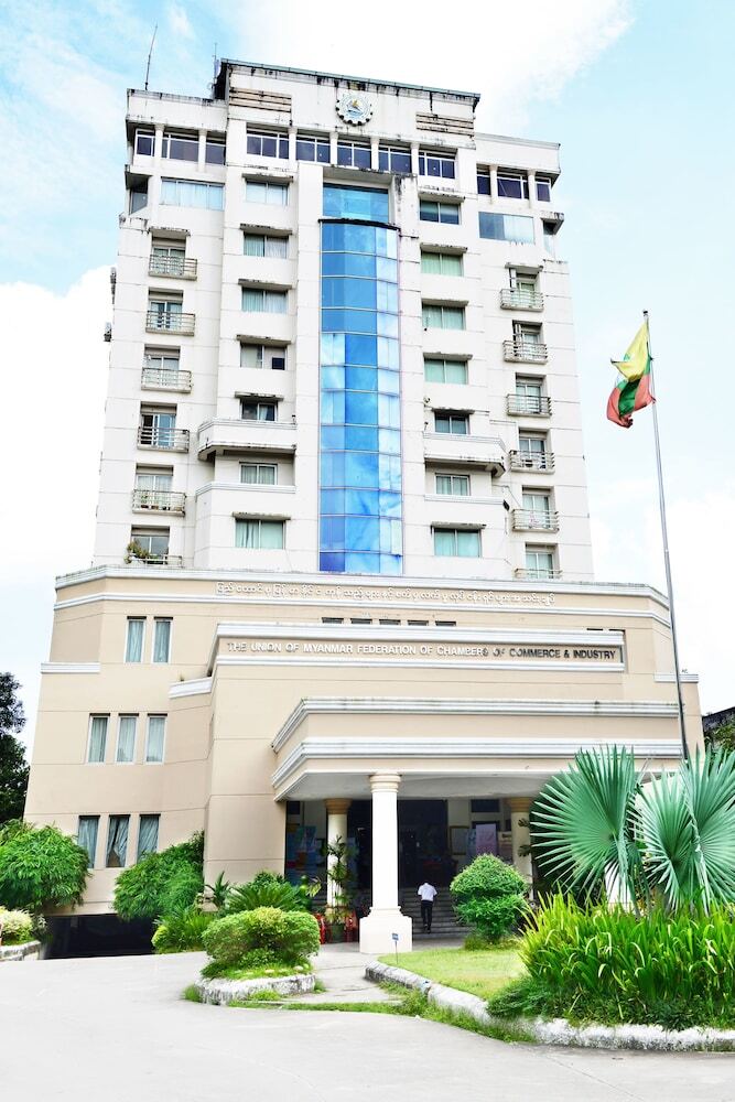 Hotel Grand United (ahlone Branch)