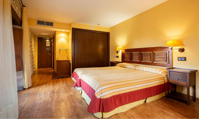 Palacio De Pujadas By Mij Hotels