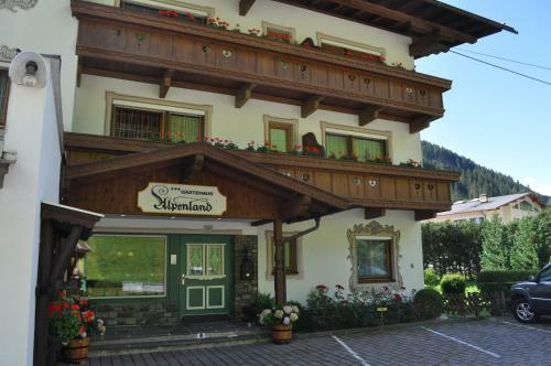 Hostal G�stehaus Alpenland