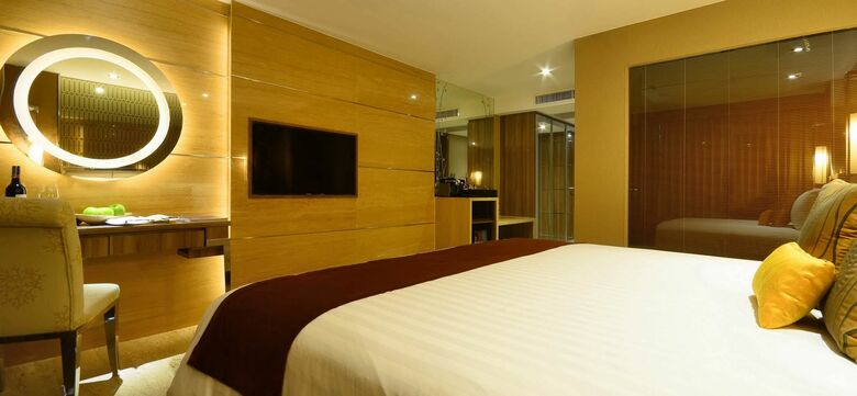 Hotel Centara Grand Phratamnak Pattaya