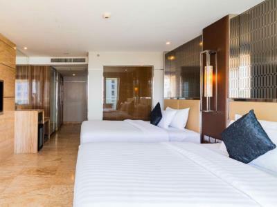 Hotel Centara Grand Phratamnak Pattaya