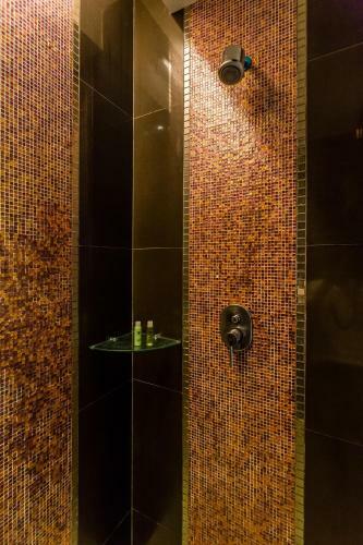 Nova Platinum Hotel