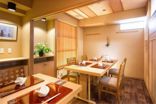 Hotel Kokusai 21