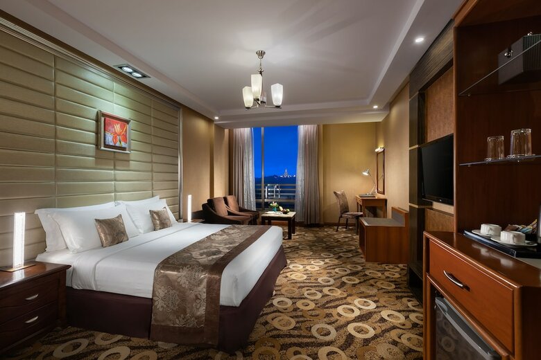 Best Western Green Hill Hotel