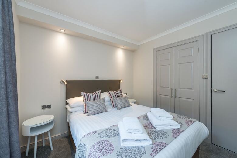 Fountain Court Aparthotel
