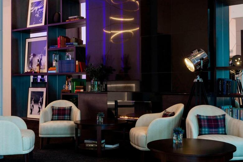 Hotel The Glasshouse Autograph Collection By Marriott