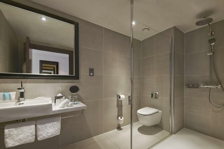 Hotel The Glasshouse Autograph Collection By Marriott