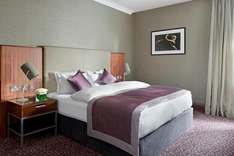 Hotel The Glasshouse Autograph Collection By Marriott