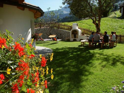 Hostal Agriturismo Corjel