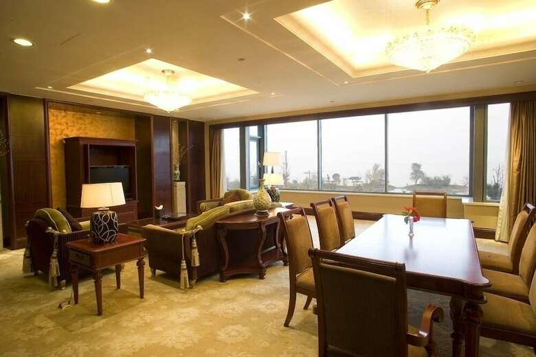 Dongshan Hotel
