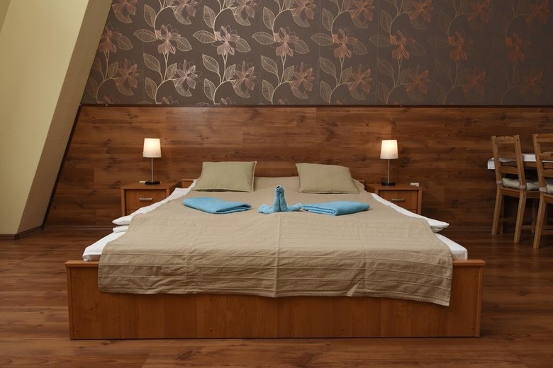 M�ty�s Hotel