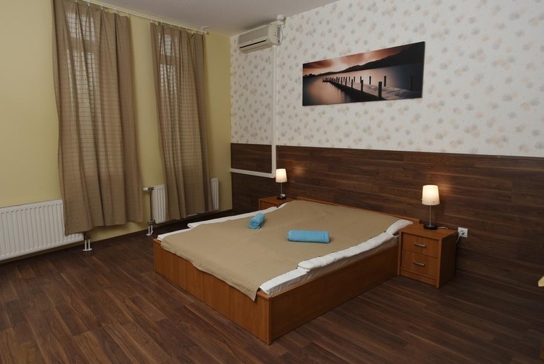 M�ty�s Hotel