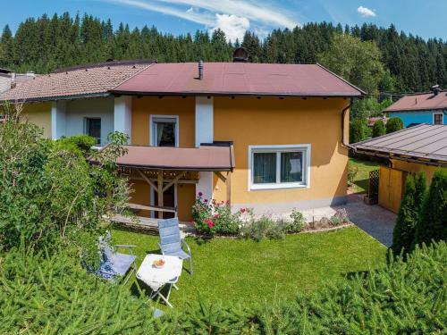 Beautiful Apartment With Balcony, Garden, Heating, Parking