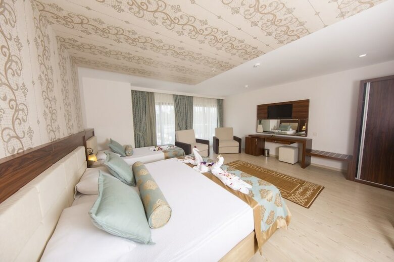 Hotel Maya World Park Adult Only +15