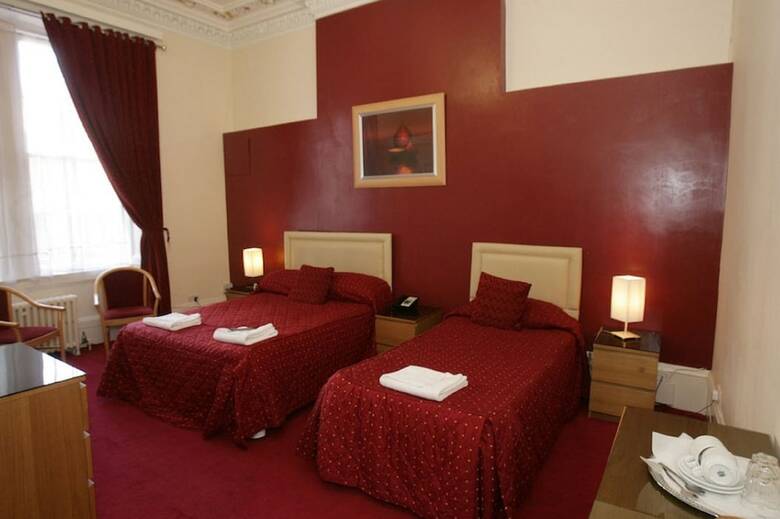 Clifton Hotel