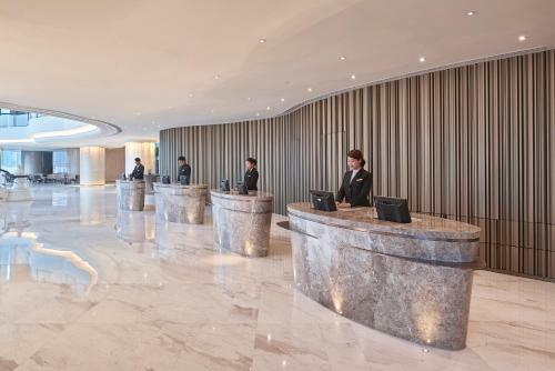 Hotel Harbour Grand Kowloon