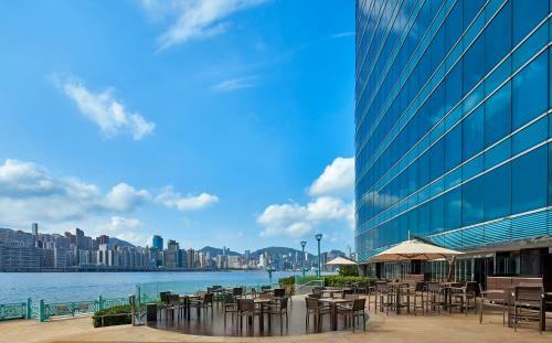 Hotel Harbour Grand Kowloon