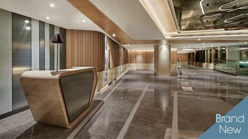 Hotel Harbour Grand Kowloon