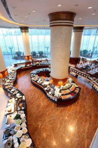 Hotel Harbour Grand Kowloon