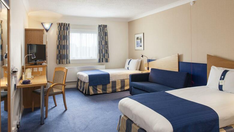 Hotel Holiday Inn Express Kassam Stadium