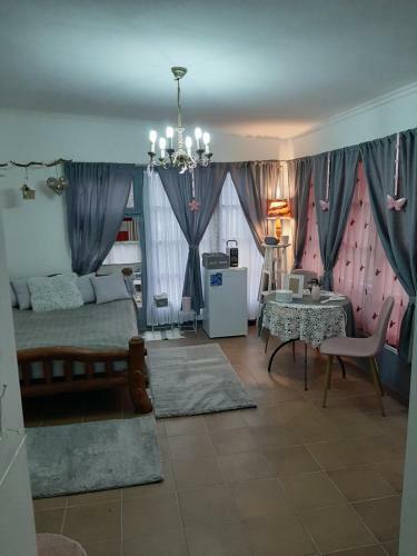 Hostal �des Otthon Vend�gh�z