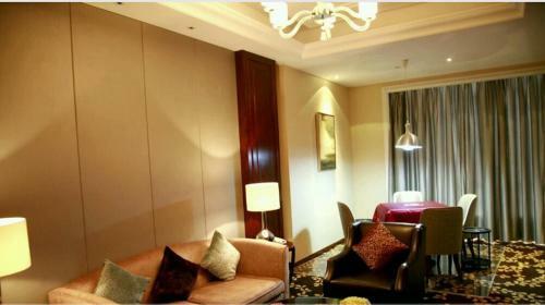 Ondine International Hotel