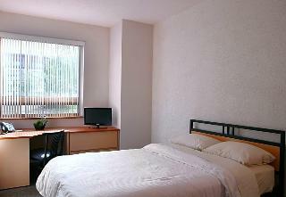 Hotel Residence & Conference Centre - Oakville