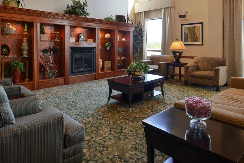 Holiday Inn Express Hotel & Suites Harrison