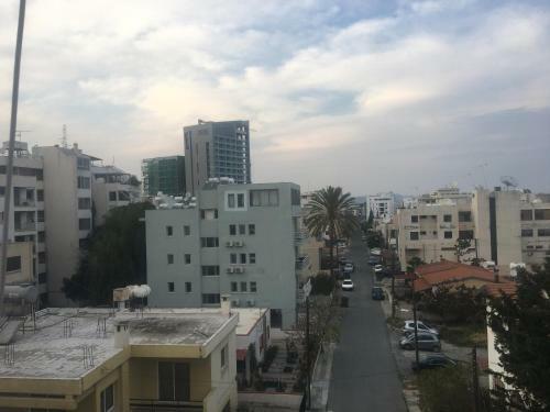 Marina Apartments 211
