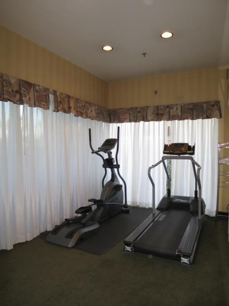 Hotel Country Inn Ontario