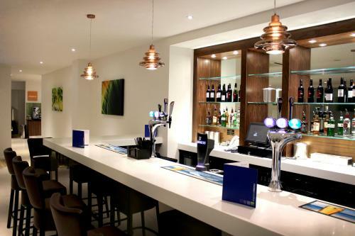 Hotel Holiday Inn Express Wakefield