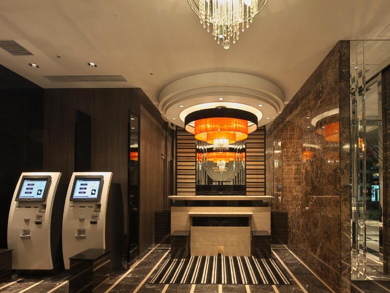 Apa Hotel Higashi-shinjuku-ekimae