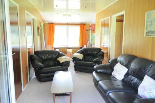 Lamont Chalets